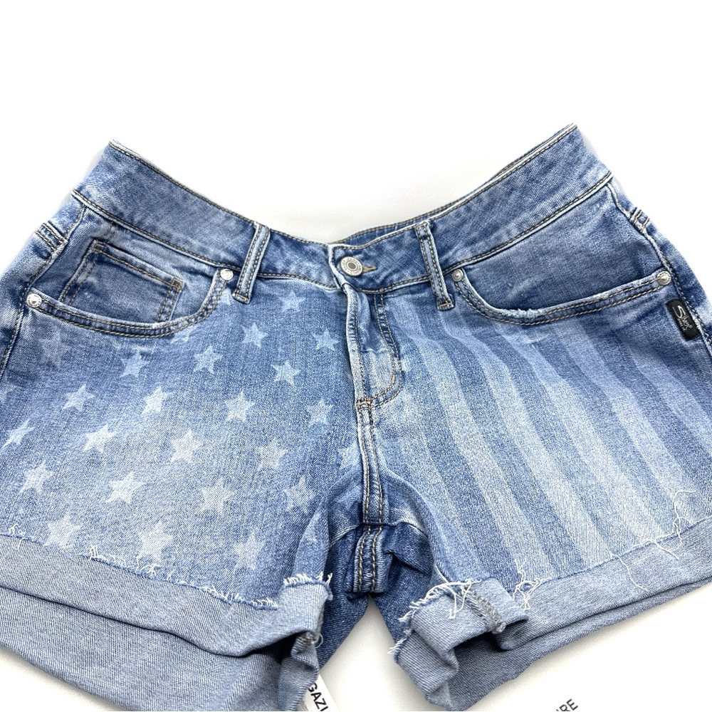 NWOT Silver Jeans Flag Blue Jean Shorts with Distressed Look W31